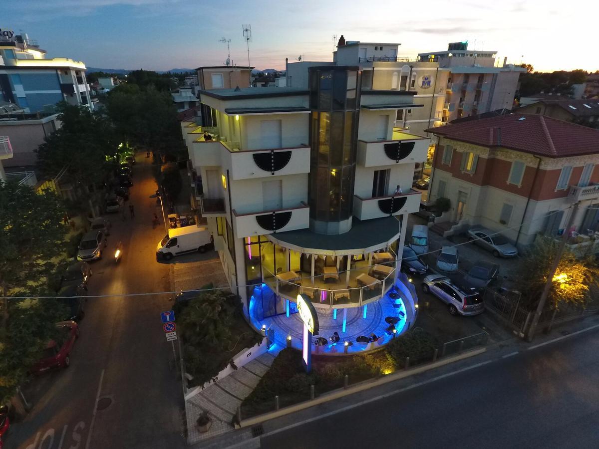 Amba Hotel ริมินี ภายนอก รูปภาพ