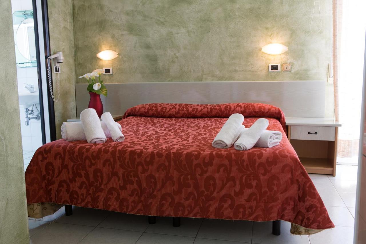 Amba Hotel ริมินี ภายนอก รูปภาพ